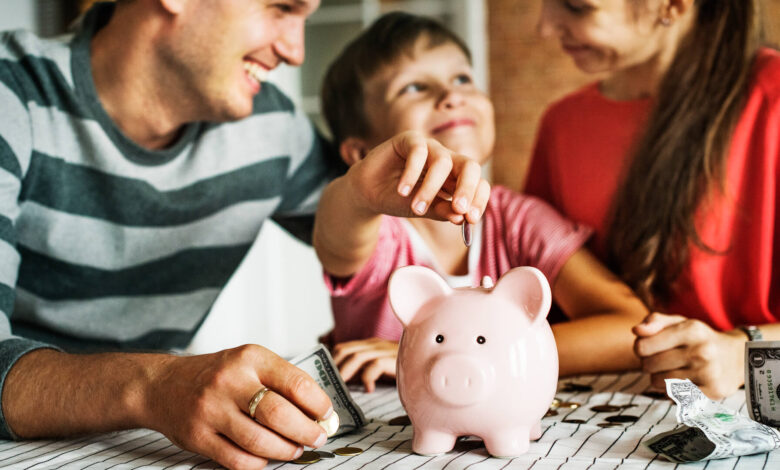 7 Bad Money Habits Your Kids May Be Learning from You
