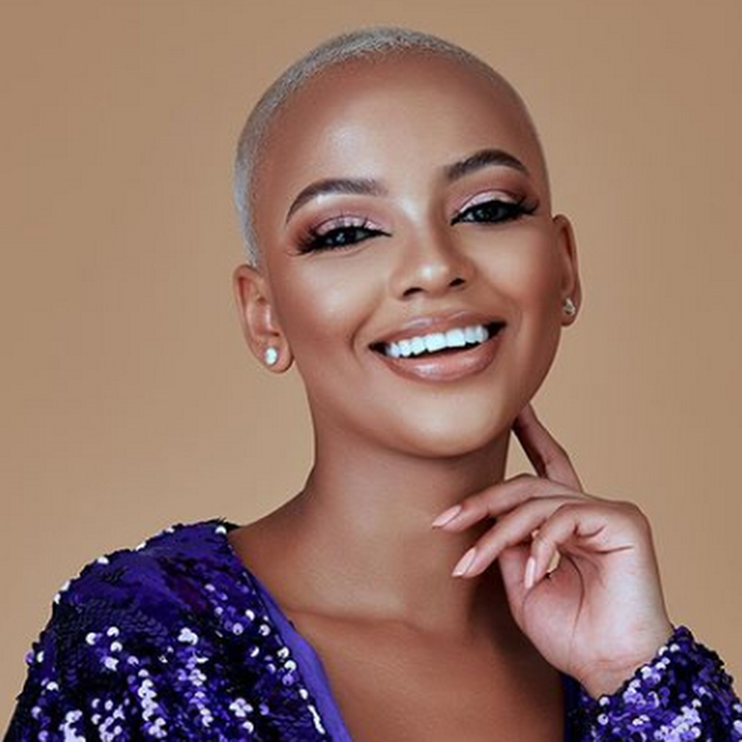 10 Things you should know about Mihlali Ndamase - StartUp Magazine South  Africa