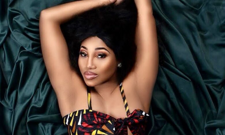 Uzalo Actress Nyalleng Thibedi Is Set To Launch Her Own Lipgloss Brand