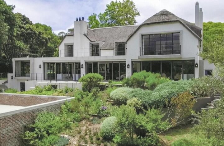 This Breathtaking Contemporary Home In Constantia Is Selling For R 45 000 000!