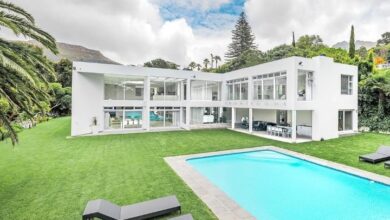 This Contemporary Masterpiece Embracing Magnificent Mountain Views Is Selling For R 30 000 000!