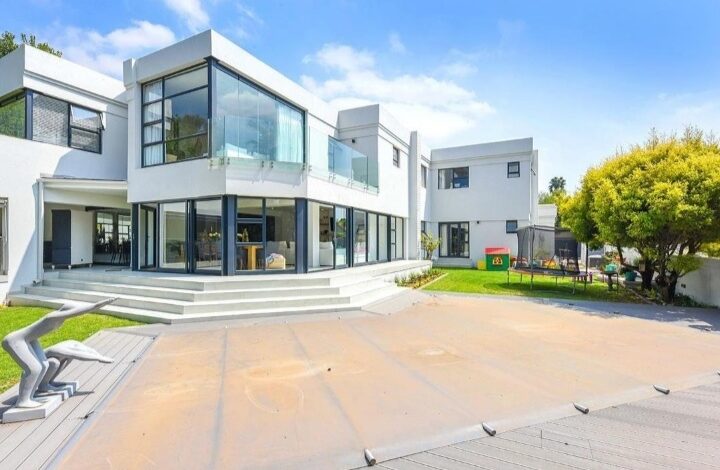 This Home Of Luxury, Elegance And Prestige Is Selling For R 12 500 000!