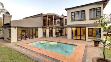 This Newly Renovated Mansion on the Fairway Is Selling For R 12 500 000!