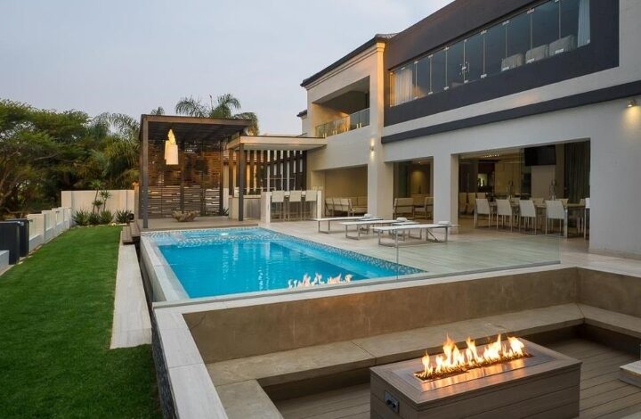 This Modern Masterpiece On The Golf Course Is Selling For R 14 000 000!