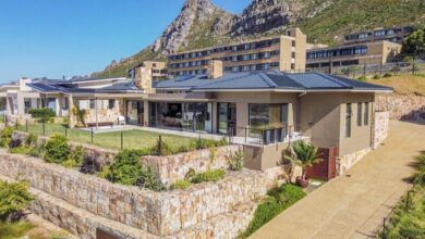 This Custom Built Single-Storey Home With Panoramic Views Is Selling For R12 700 000!