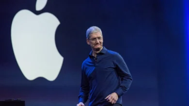 Apple Becomes The World’s First Trillion Dollar Brand